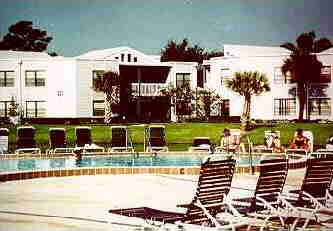 southpn2.jpg (19779 bytes)